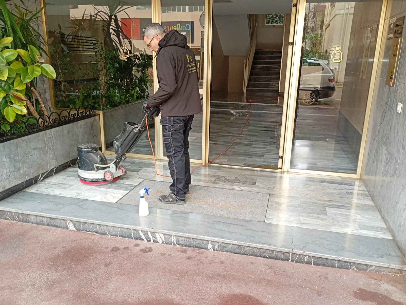 Entreprise multiservices propreté Mandelieu-la-Napoule - CS Service